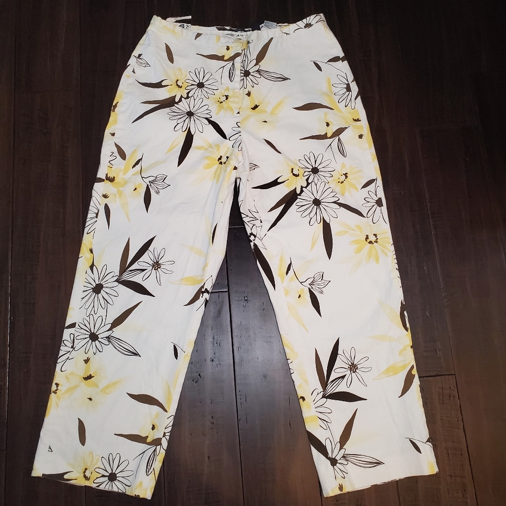ISDA & Co Floral Casual Capris Pants sz 10